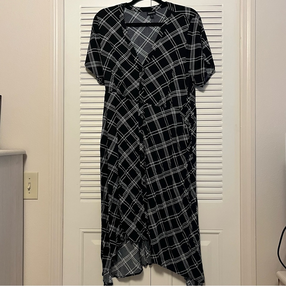 Torrid black high low dress